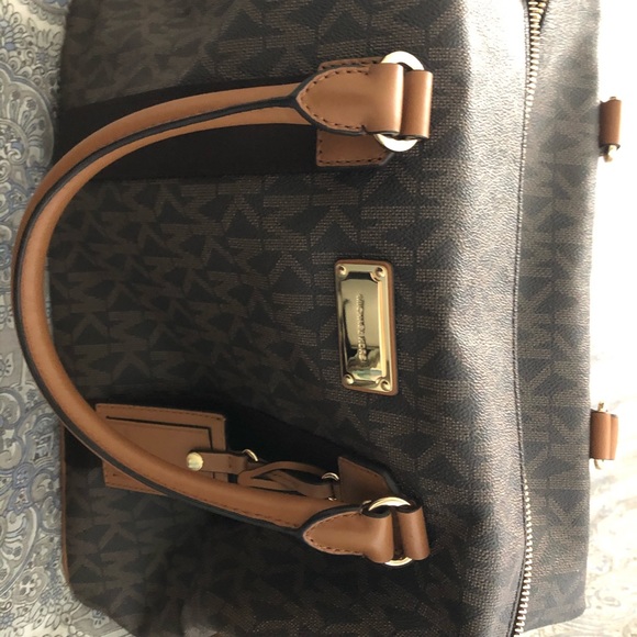 Bags - Picture 1 of 8